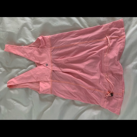 Lululemon tank top built in bra. Color pink. - Picture 7 of 7